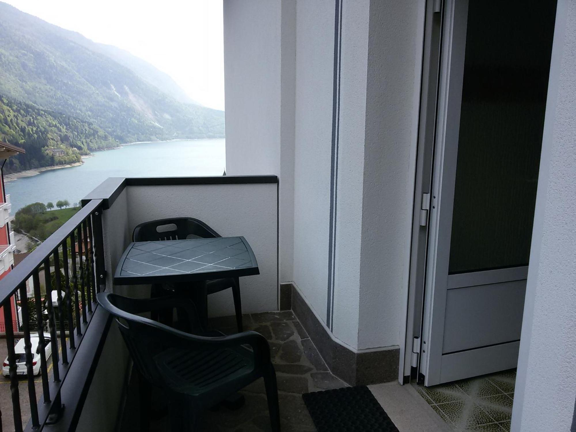 Apartamento Casa Maria Molveno Habitación foto